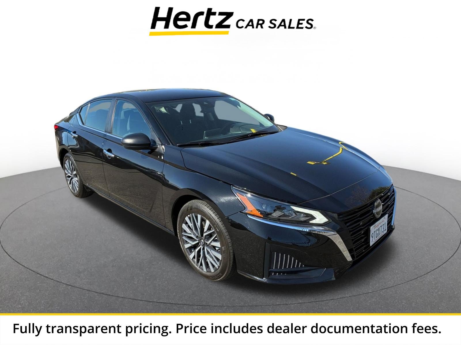 Used 2025 Nissan Altima 2.5 SV FWD image 1