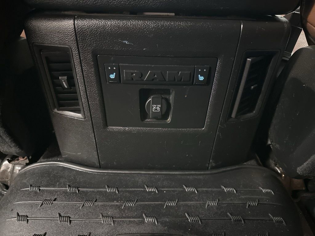 Used 2017 RAM 2500 Longhorn w/ Convenience Group AWD/4WD image 23