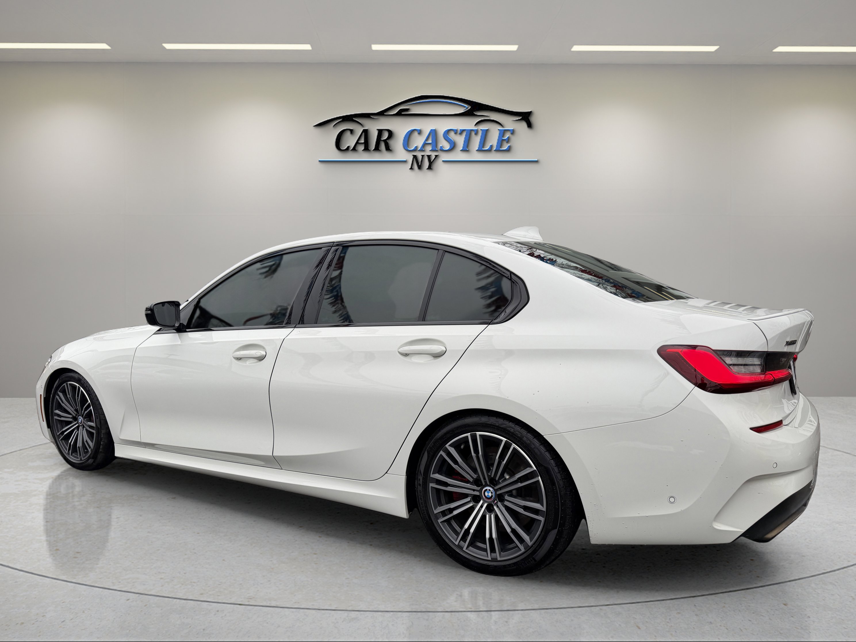 Used 2021 BMW M340i xDrive w/ Executive Package image 11