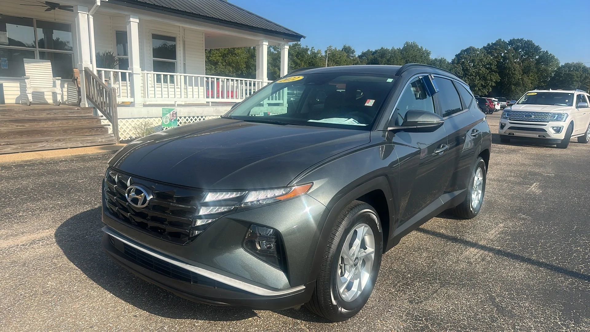 Used 2022 Hyundai Tucson SEL w/ Cargo Package image 1
