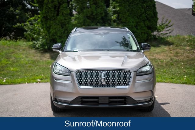 Used 2020 Lincoln Corsair Reserve AWD/4WD image 2
