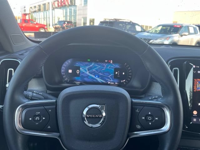 Used 2025 Volvo XC40 B5 Core w/ Protection Package Premier AWD/4WD image 15