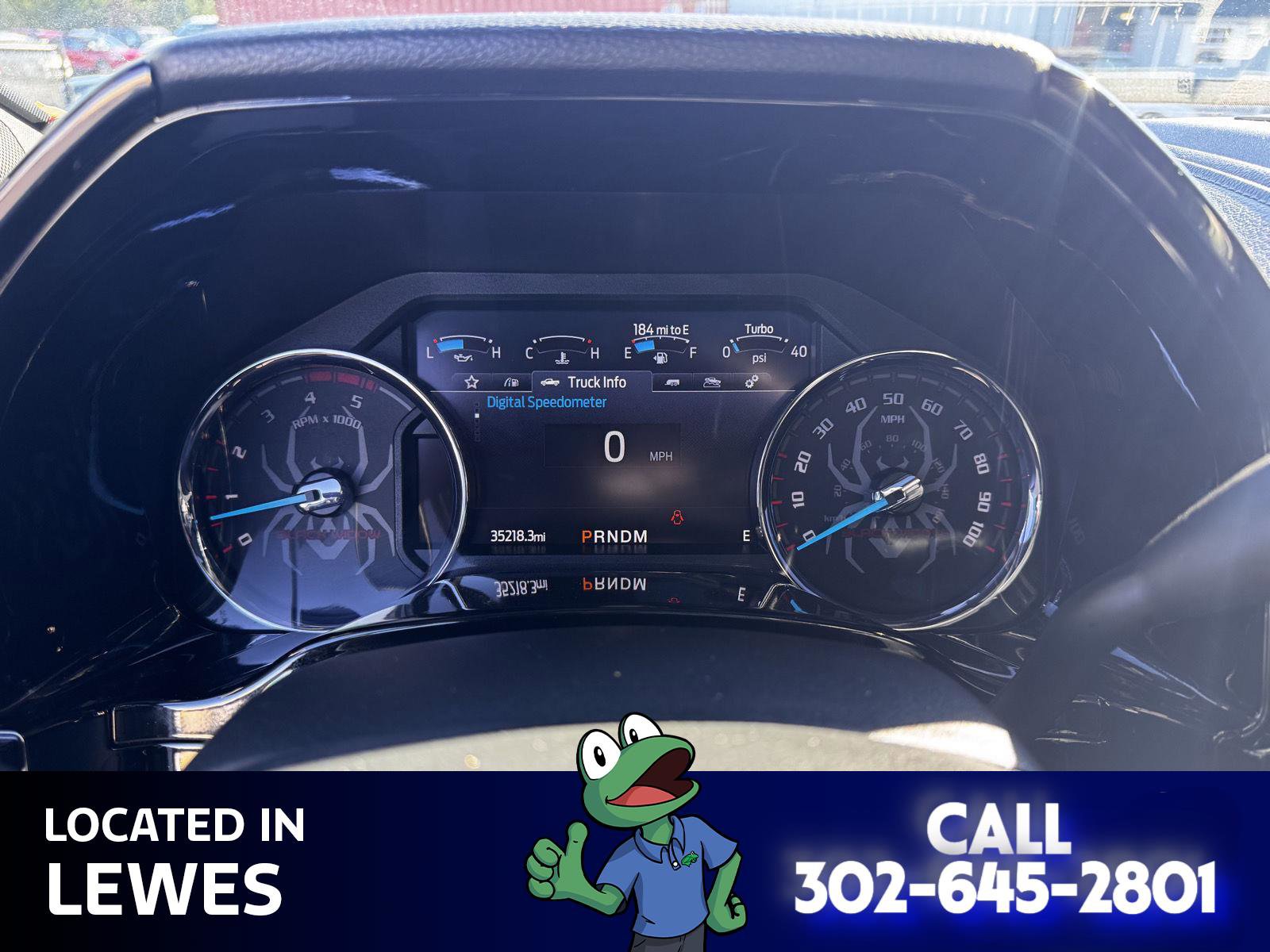 Used 2022 Ford F250 Lariat w/ Black Appearance Package image 11