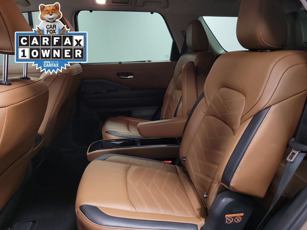 Used 2024 Nissan Pathfinder Platinum AWD/4WD image 27