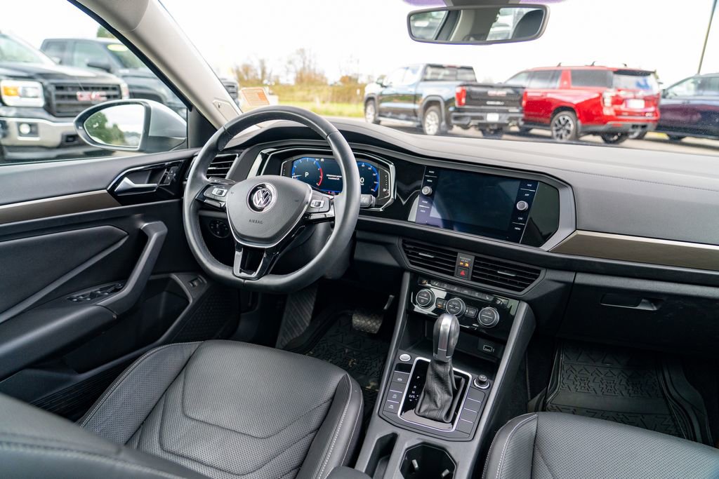 Used 2019 Volkswagen Jetta SEL Premium FWD image 21