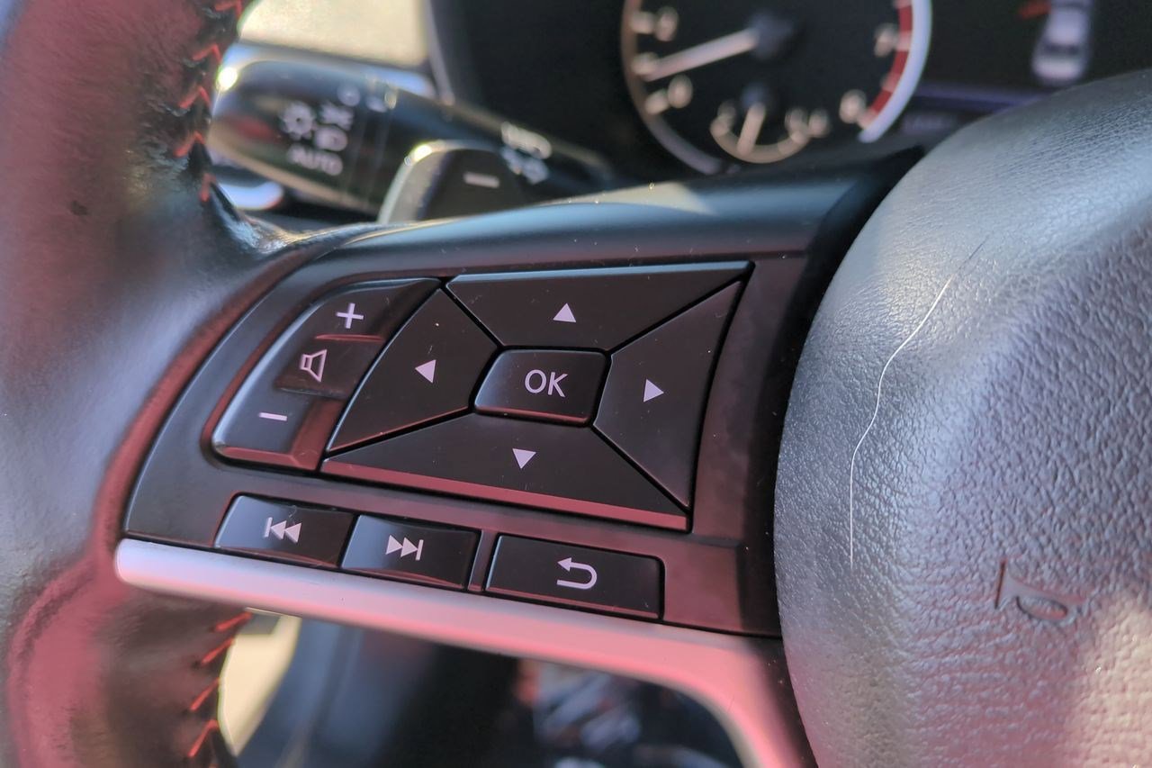 Certified 2022 Nissan Altima 2.5 SR image 12