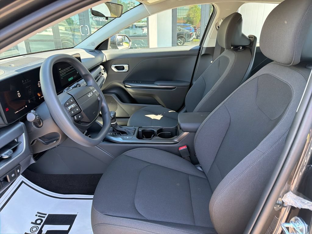 New 2026 Kia K4 FWD image 26