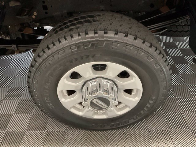 Used 2023 Ford F350 XLT w/ FX4 Off-Road Package AWD/4WD image 30
