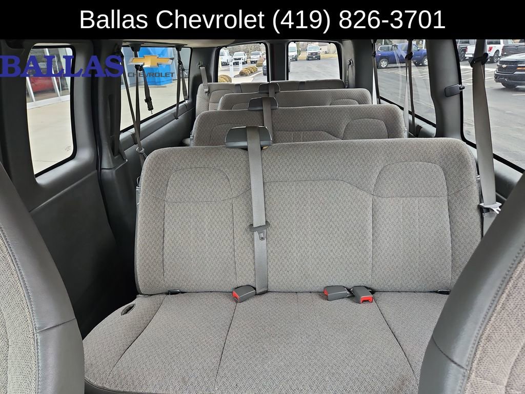 Used 2016 Chevrolet Express 3500 LT w/ LT Preferred Equipment Group image 21