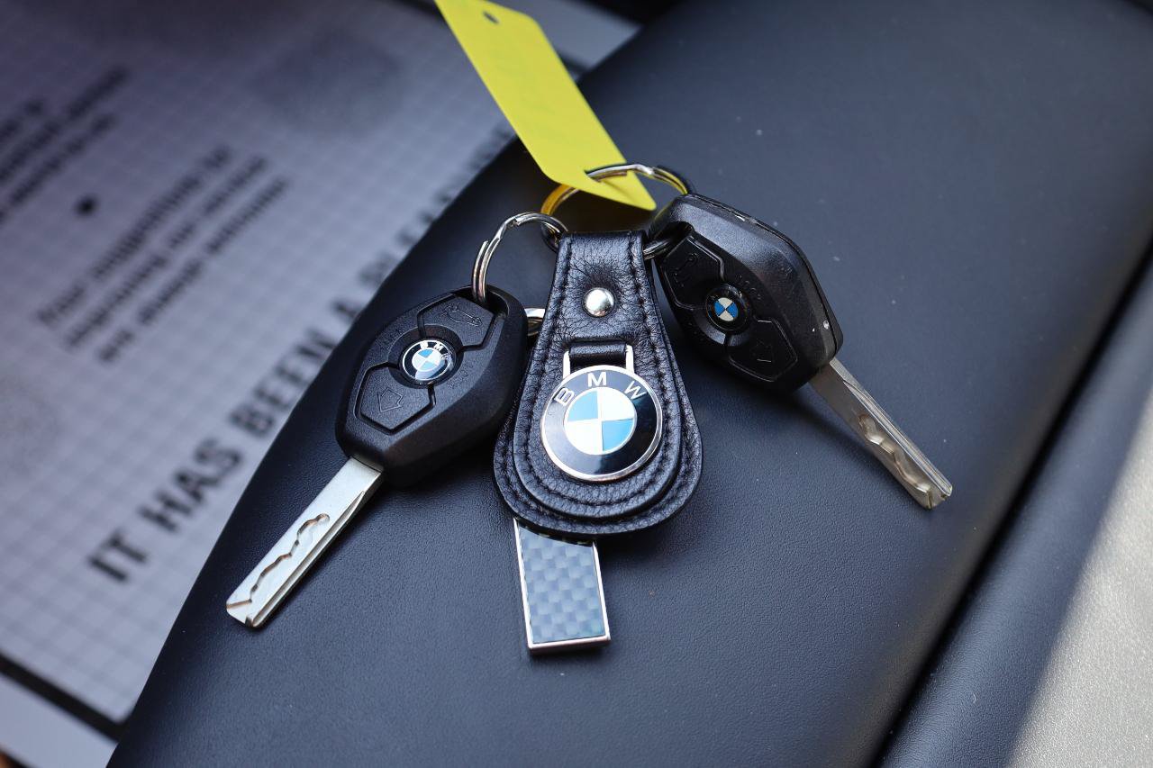 Used 2006 BMW M Roadster RWD image 18