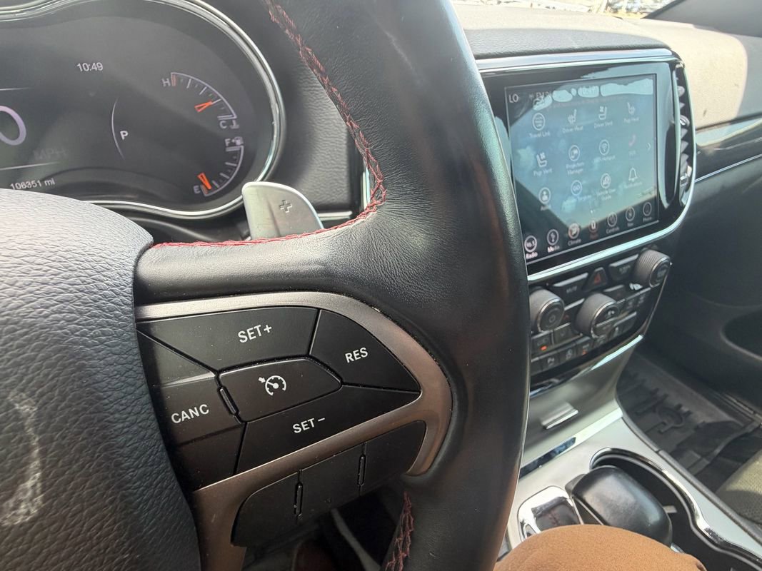 Used 2019 Jeep Grand Cherokee Trailhawk AWD/4WD image 32