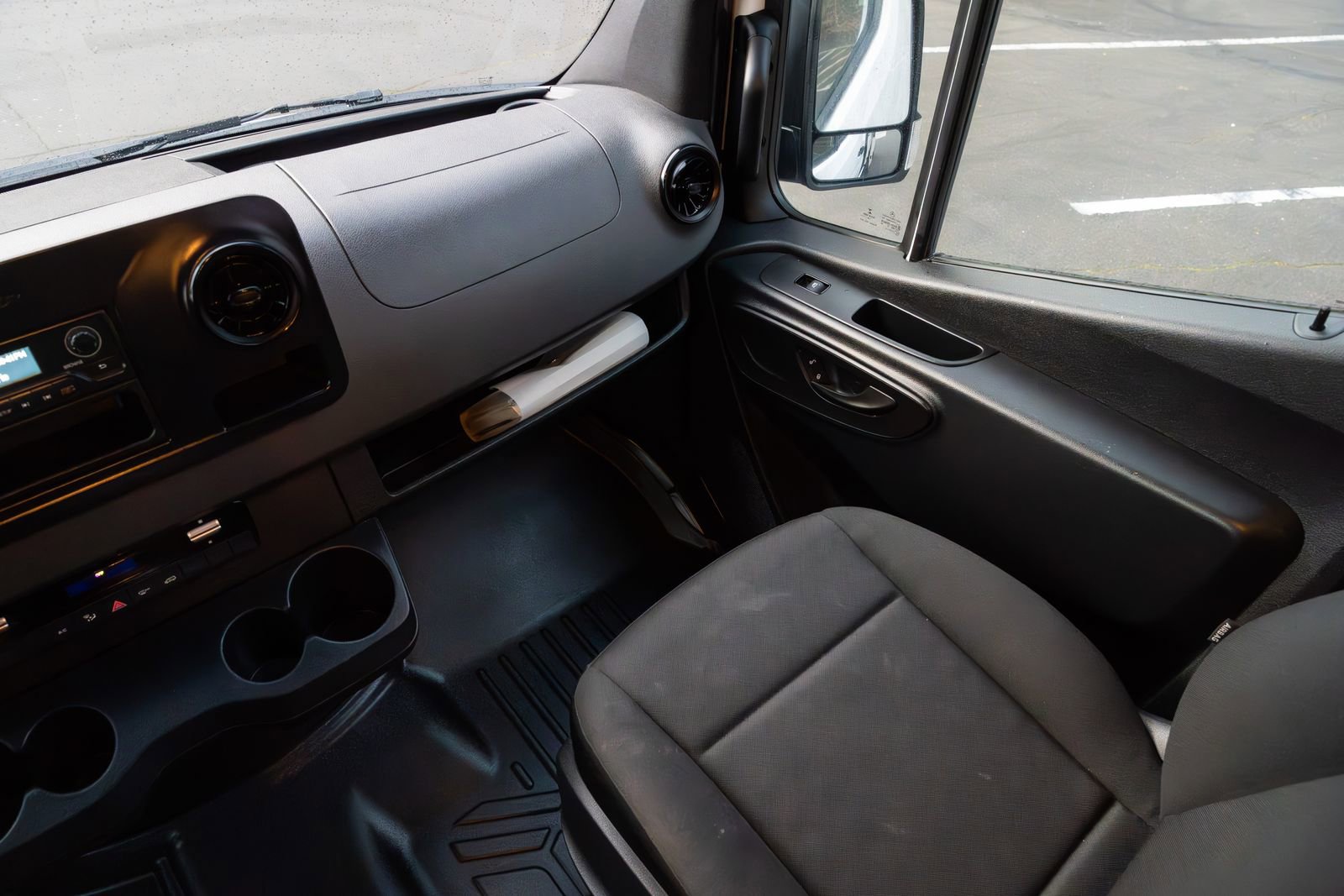 Used 2019 Mercedes-Benz Sprinter 4x4 170 image 23