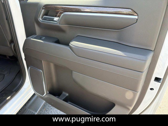 Used 2022 GMC Sierra 1500 Elevation w/ Elevation Premium Package AWD/4WD image 16