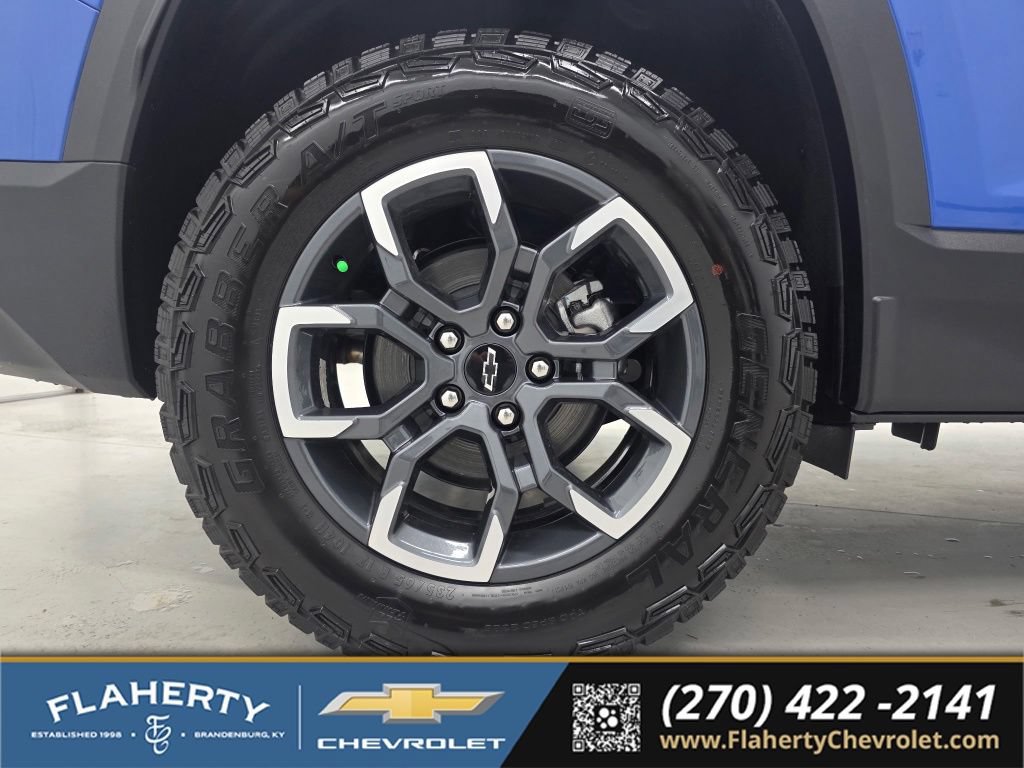 New 2027 Chevrolet Equinox ACTIV w/ Safety and Technology Package FWD image 19