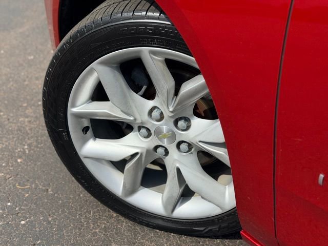 Used 2014 Chevrolet Impala LT FWD image 28