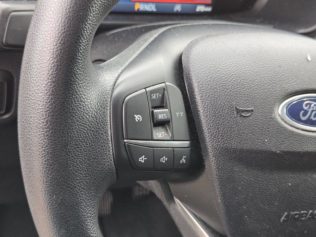 Used 2025 Ford Escape Active AWD/4WD image 31