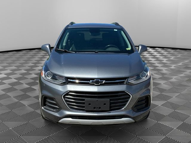 Certified 2020 Chevrolet Trax LT w/ Driver Confidence Package FWD image 8