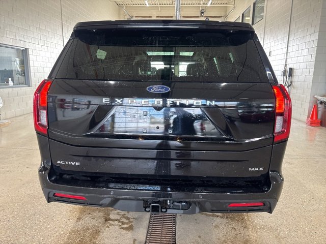 Used 2025 Ford Expedition Max Active image 4