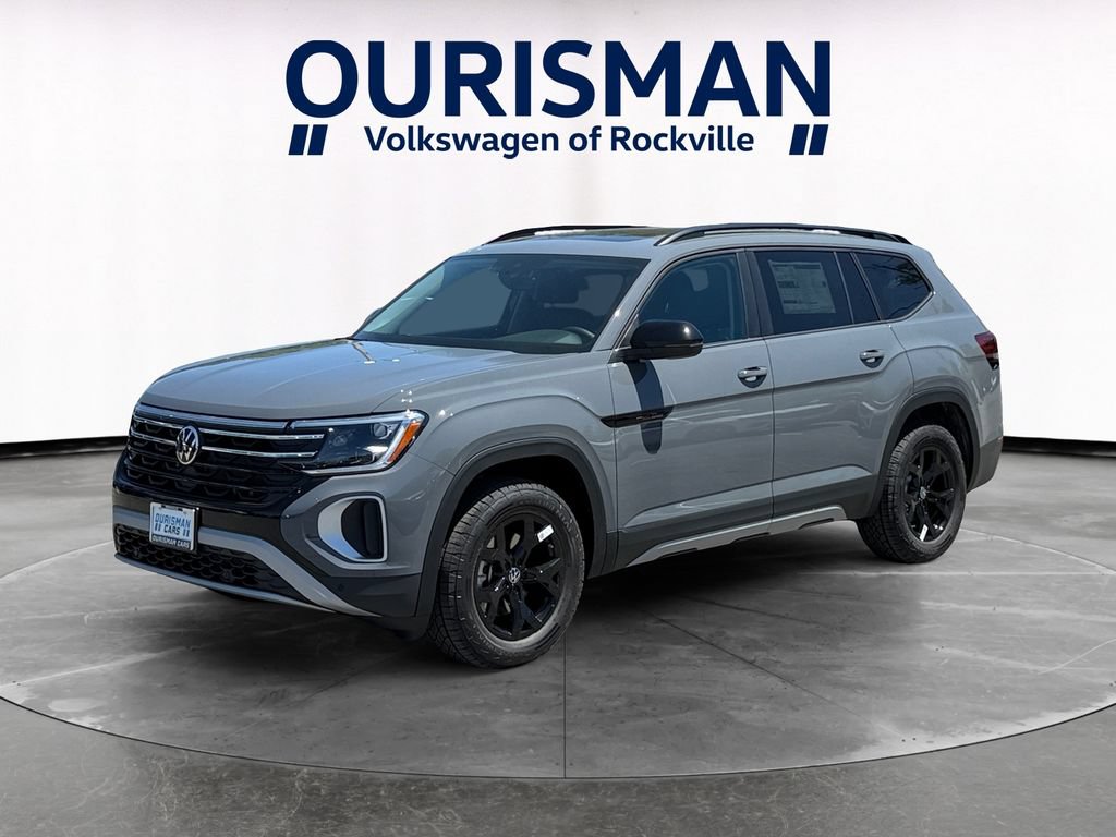 New 2026 Volkswagen Atlas Peak Edition AWD/4WD image 2