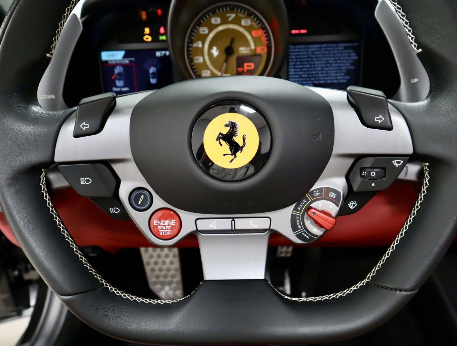 Used 2018 Ferrari 488 Spider RWD image 66