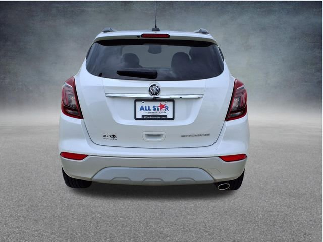 Used 2019 Buick Encore Essence w/ Experience Buick Package FWD image 7
