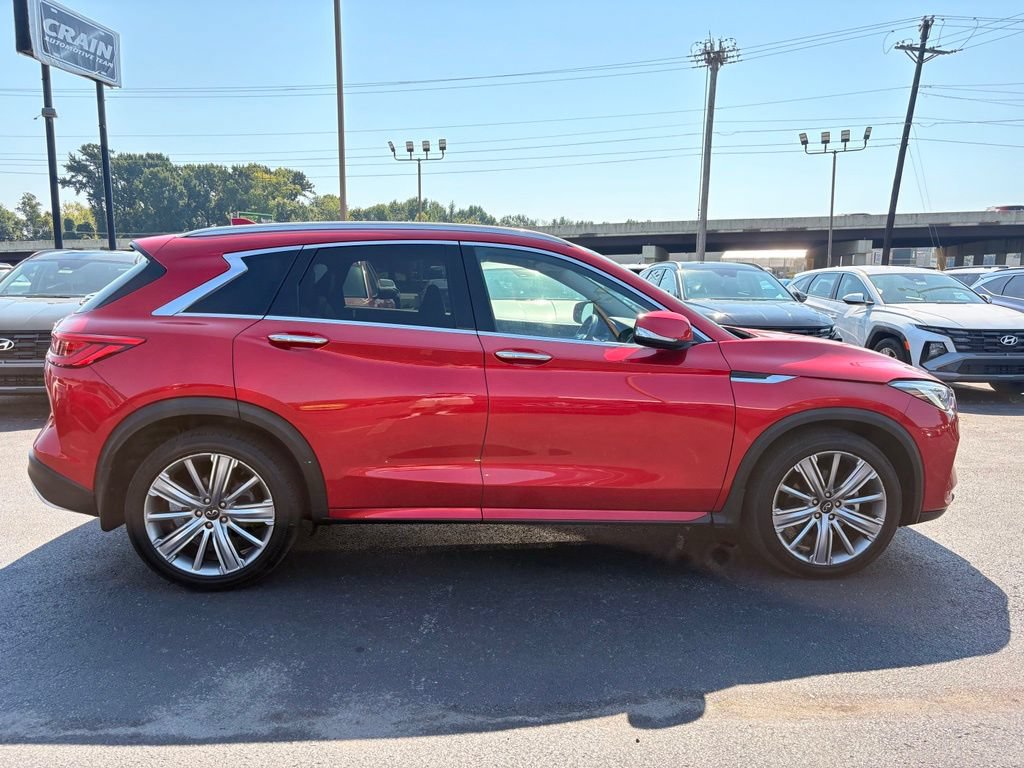 Used 2023 INFINITI QX50 Sensory AWD/4WD image 9