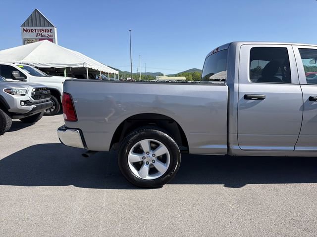 Used 2024 RAM 1500 Classic SLT AWD/4WD image 6
