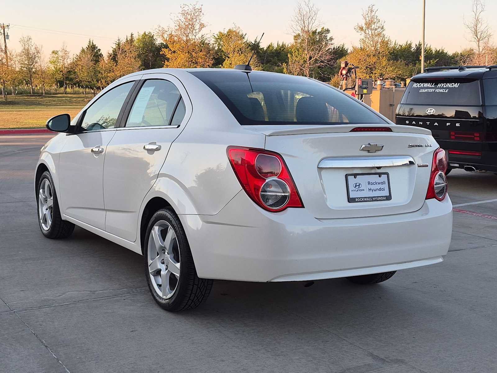 Used 2015 Chevrolet Sonic LTZ FWD image 12