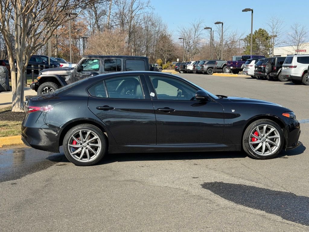 Used 2024 Alfa Romeo Giulia Ti image 6