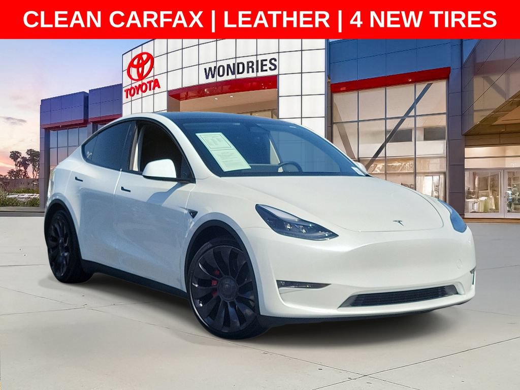 Used 2024 Tesla Model Y Performance AWD/4WD image 1