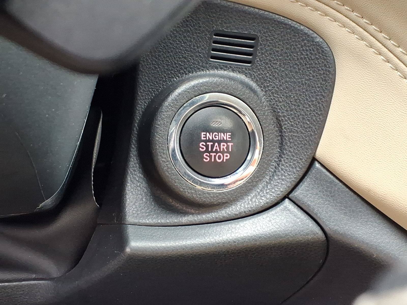 Used 2025 Subaru Outback Limited AWD/4WD image 16