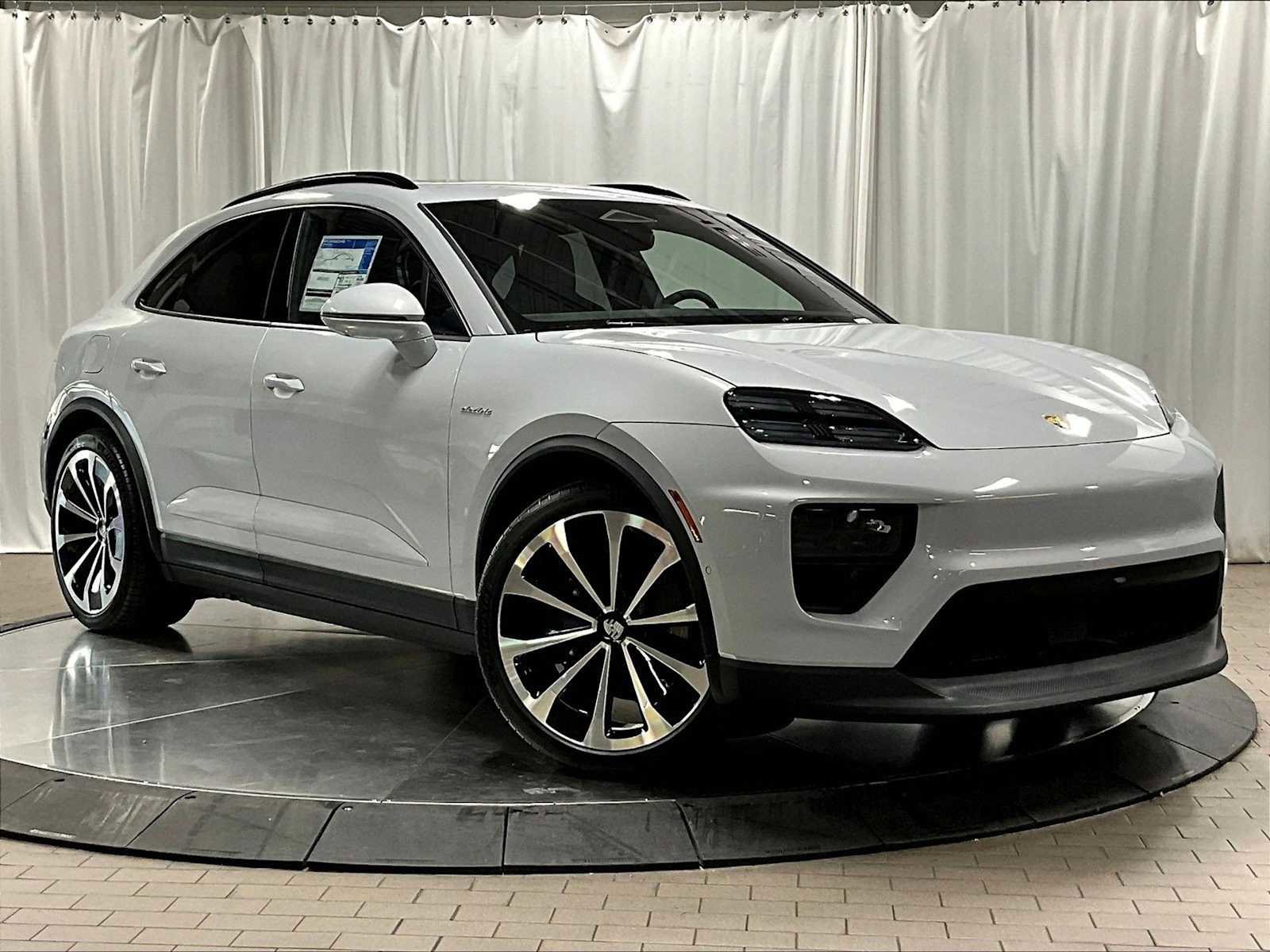 New 2026 Porsche Macan Electric RWD image 9