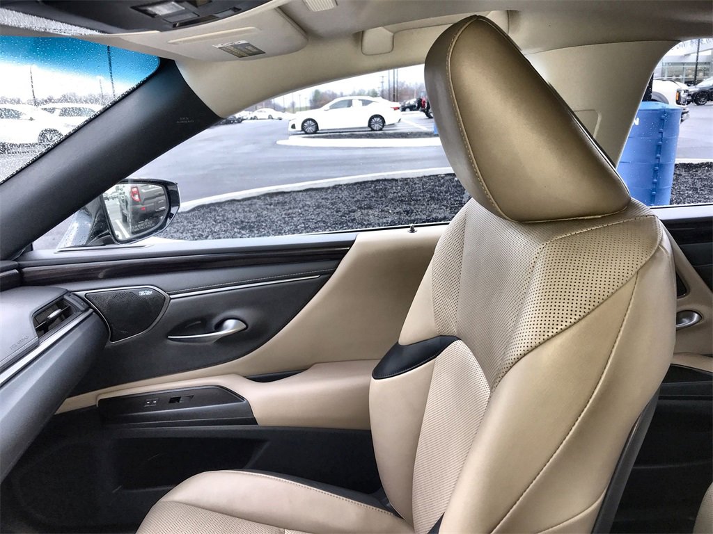 Used 2019 Lexus ES 350 image 24