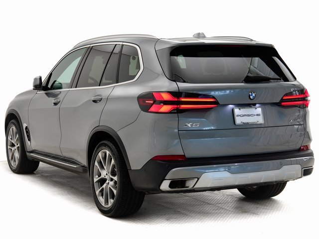 Used 2025 BMW X5 xDrive40i w/ Climate Comfort Package image 3