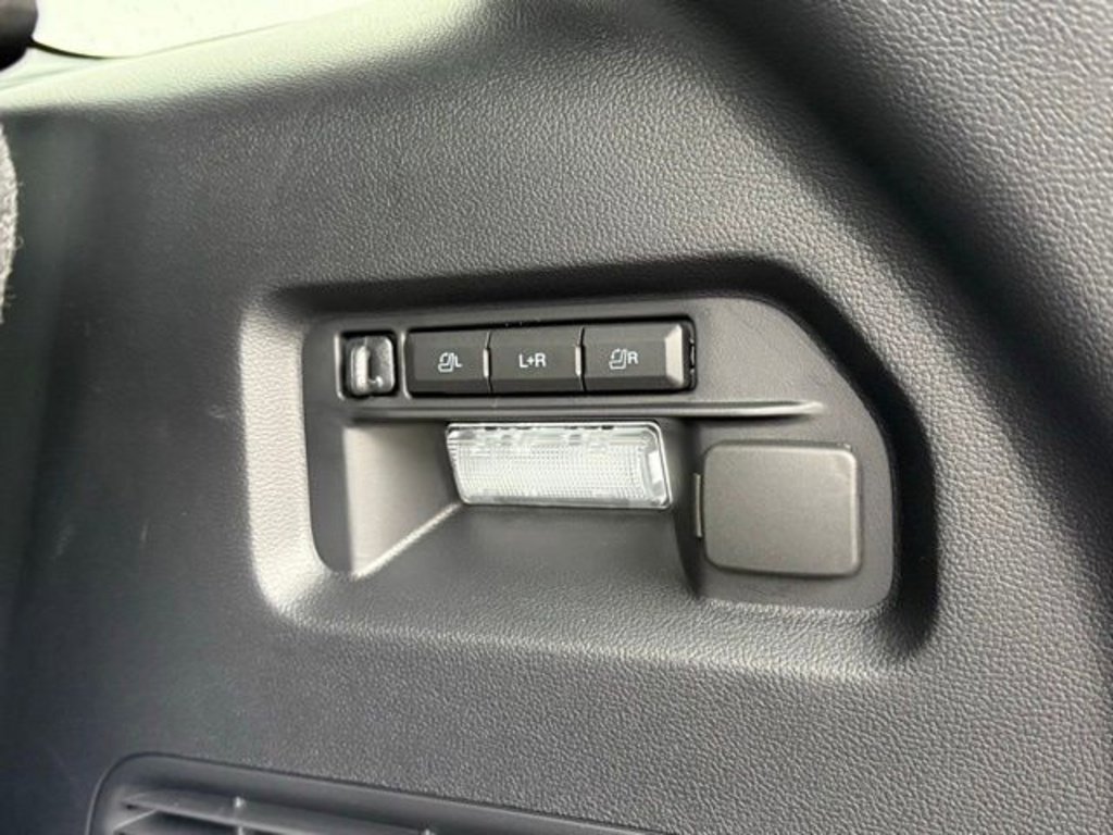 New 2025 Ford Explorer ST w/ Sun And Sound Package image 8