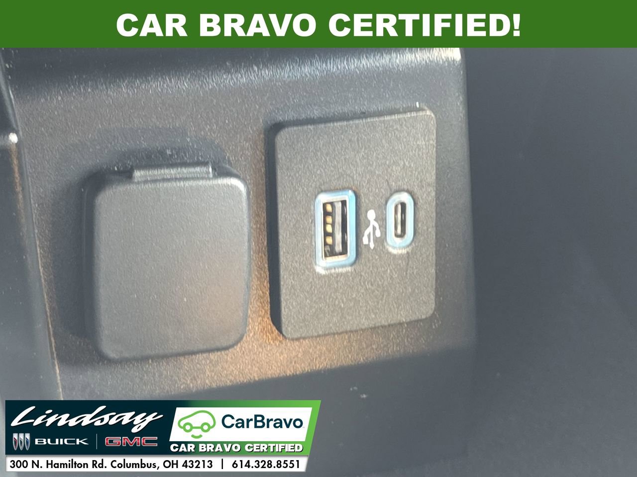 Used 2021 Ford Explorer XLT image 40