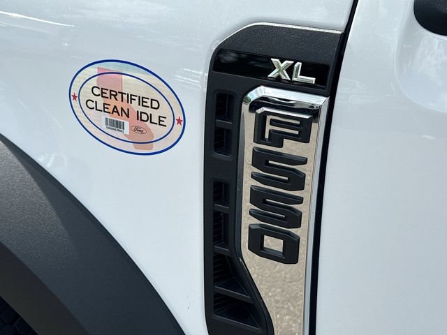 New 2026 Ford F550 4x4 Supercab Super Duty image 23
