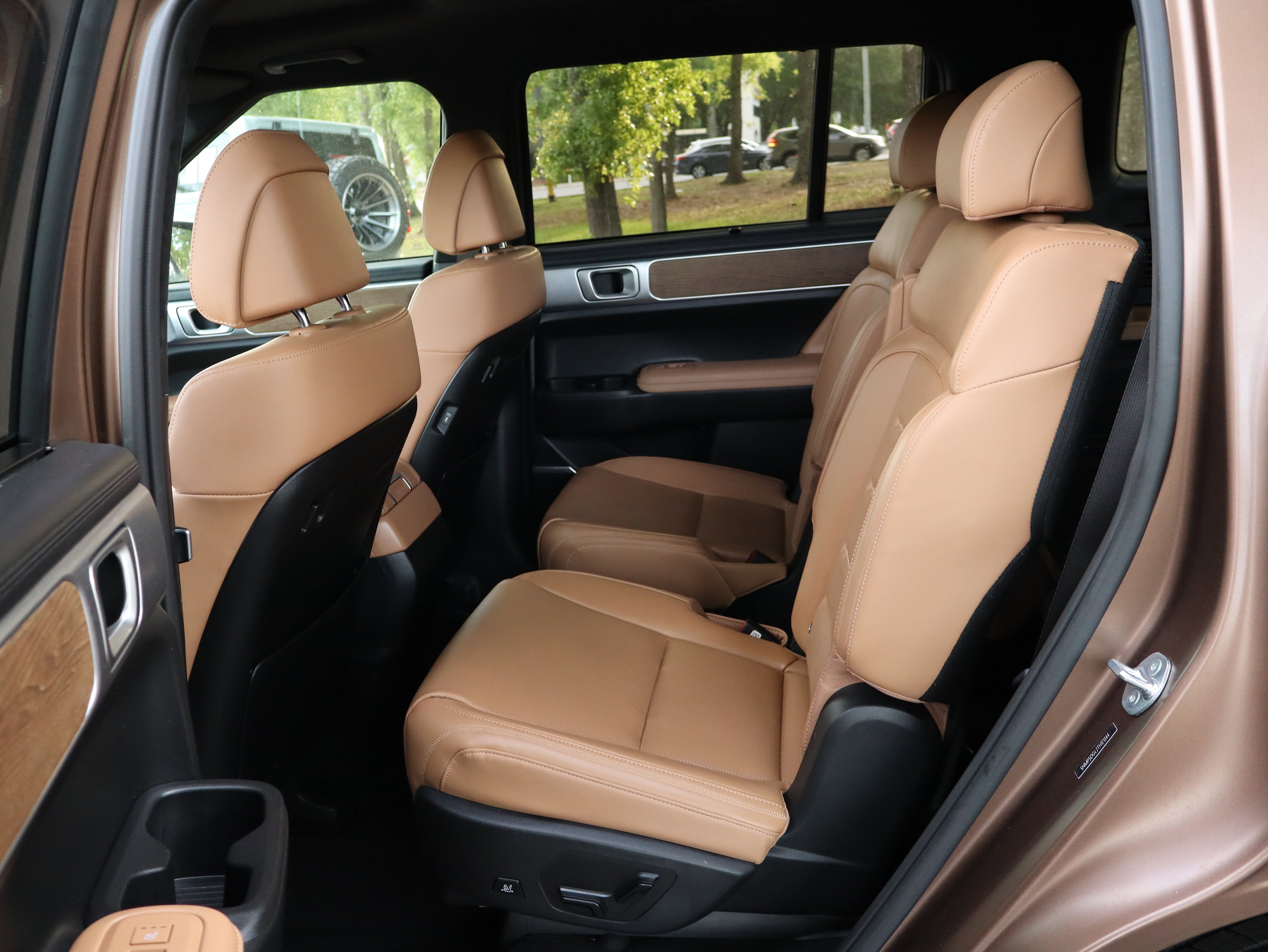 Used 2026 Hyundai Santa Fe Calligraphy AWD/4WD image 42