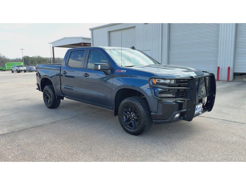 Used 2021 Chevrolet Silverado 1500 LT Trail Boss w/ Convenience Package II image 2