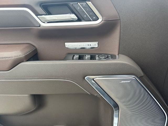 New 2026 GMC Sierra 1500 Denali w/ Denali Reserve Package image 17