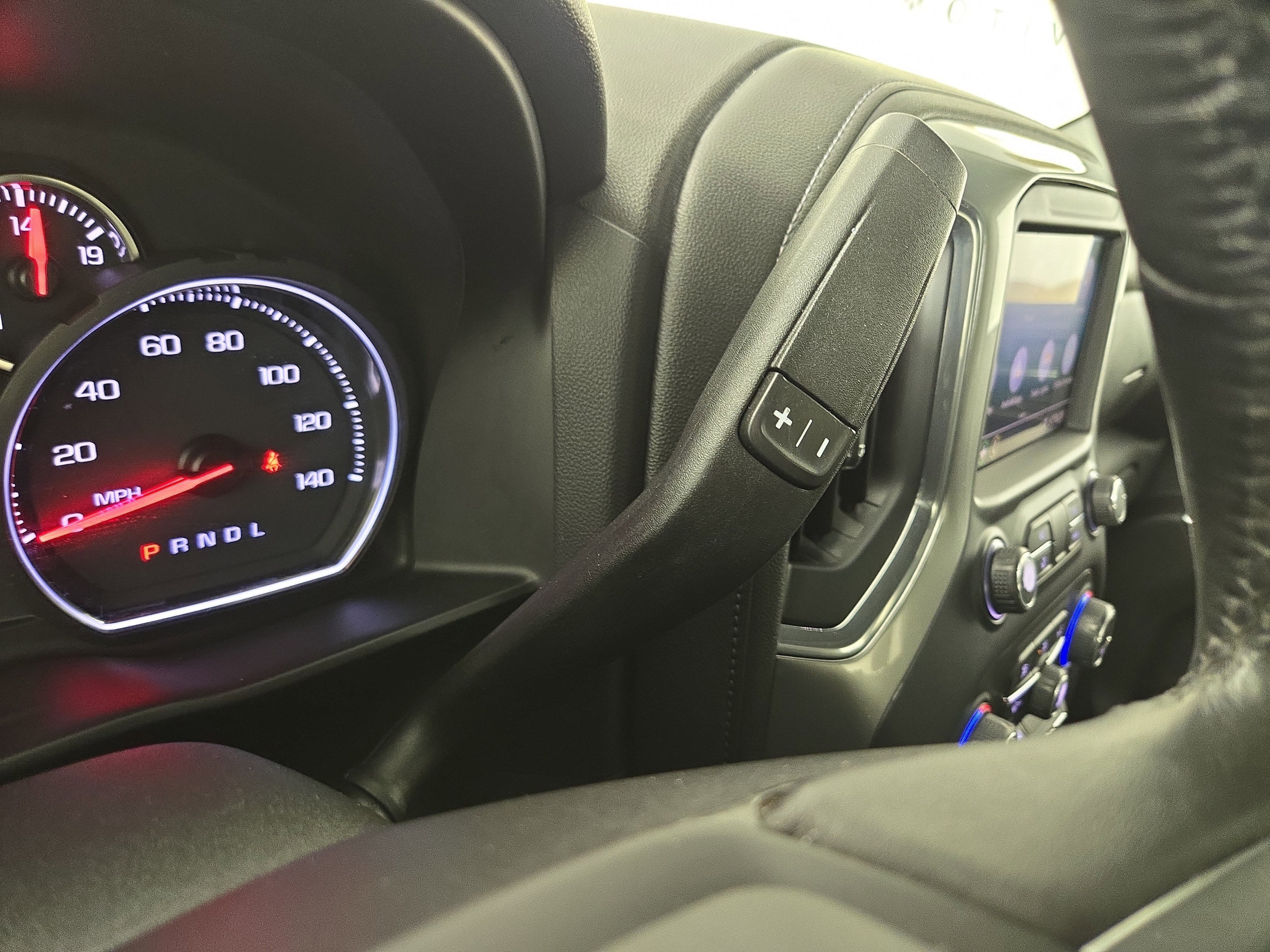 Certified 2019 Chevrolet Silverado 1500 LT w/ All-Star Edition image 22