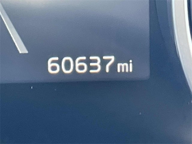 Used 2024 Kia Carnival LX image 16