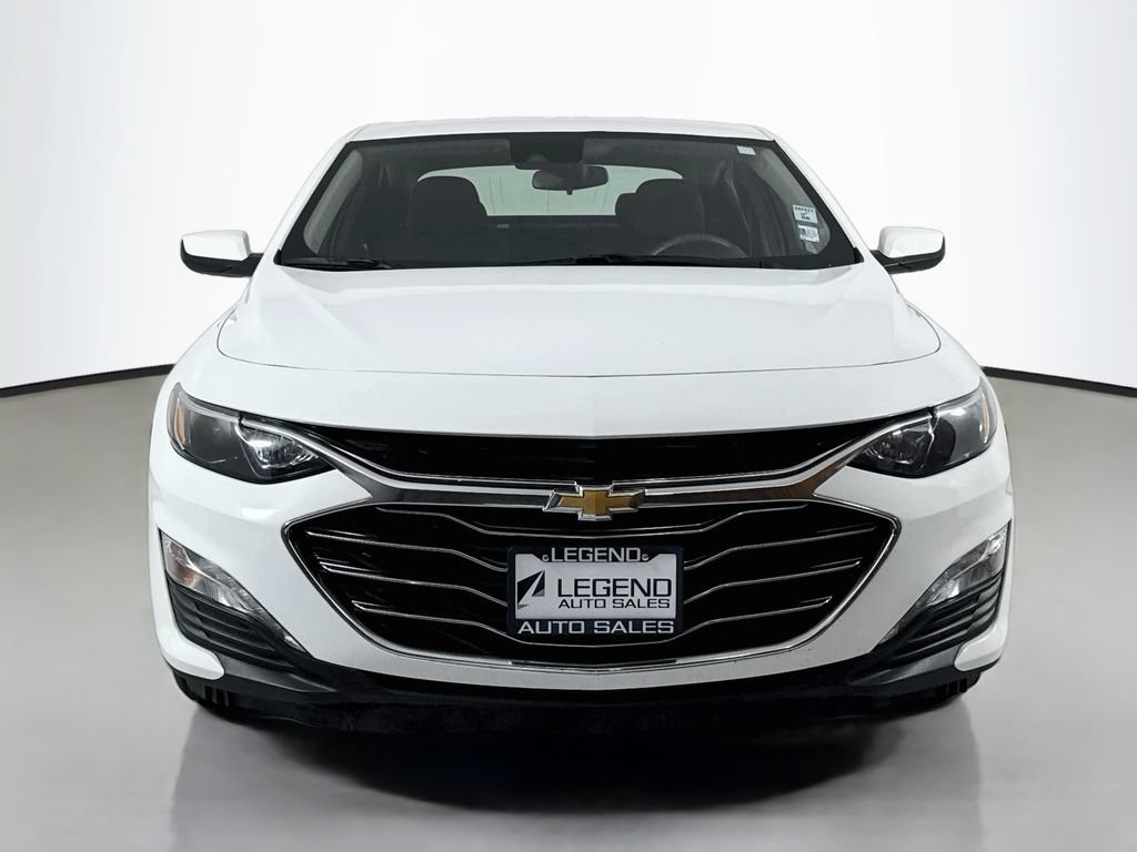 Used 2024 Chevrolet Malibu LT FWD image 2