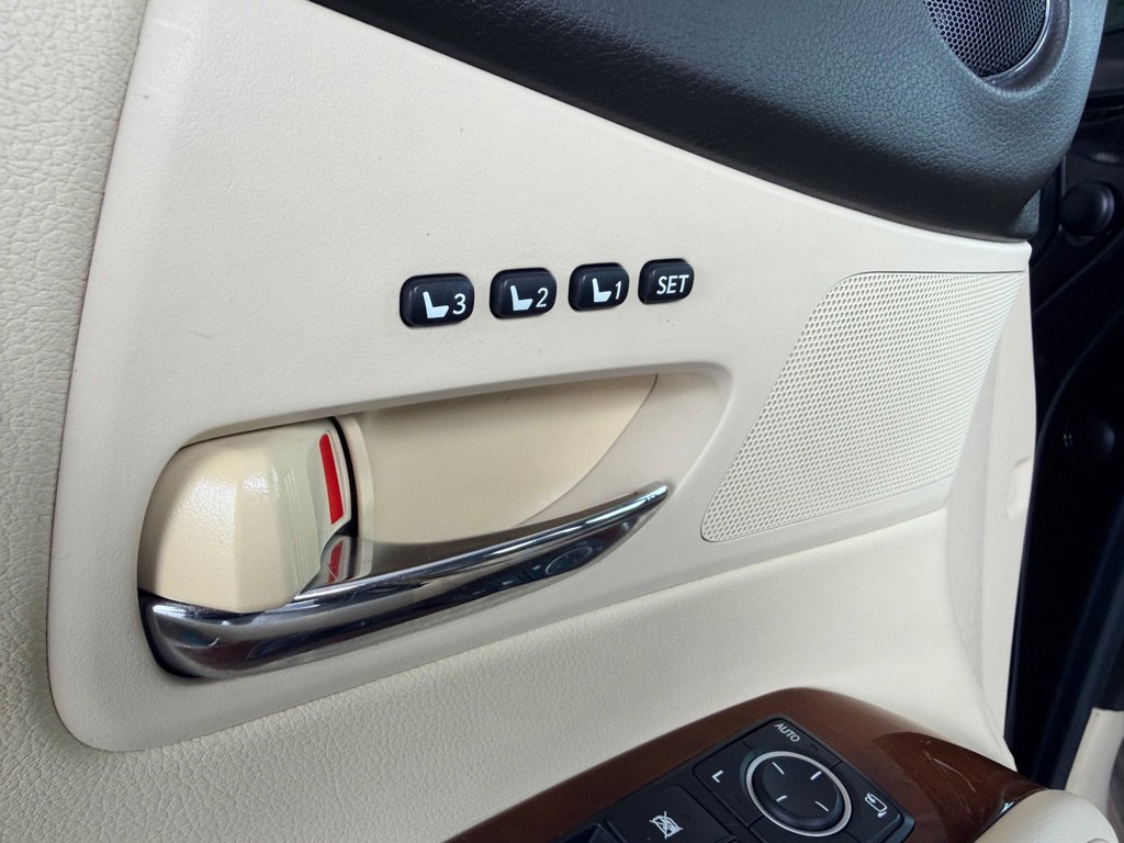 Used 2013 Lexus RX 350 FWD w/ Premium Pkg image 9