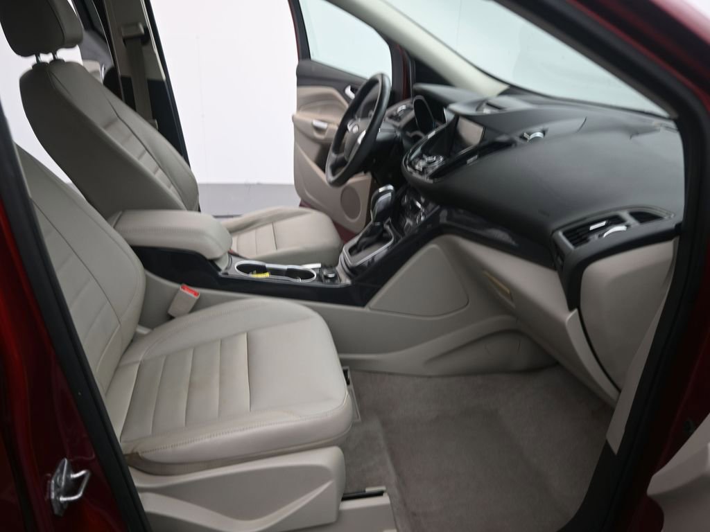 Used 2014 Ford Escape Titanium w/ Equipment Group 401A image 19