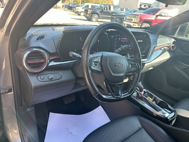 Used 2024 Chevrolet Trax RS w/ Driver Confidence Package FWD image 20