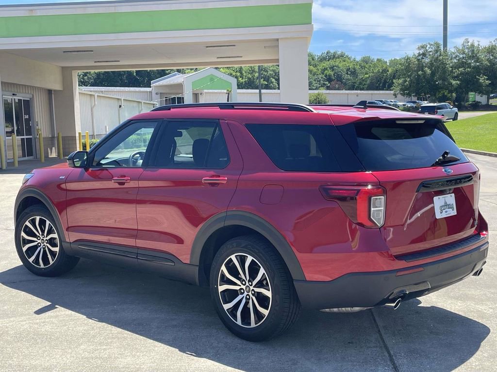 Used 2022 Ford Explorer ST-Line RWD image 5