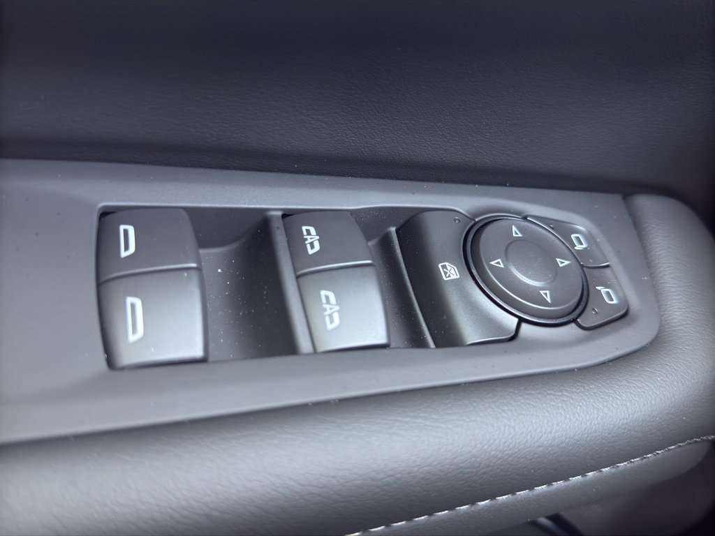 New 2026 Chevrolet Suburban LS image 31