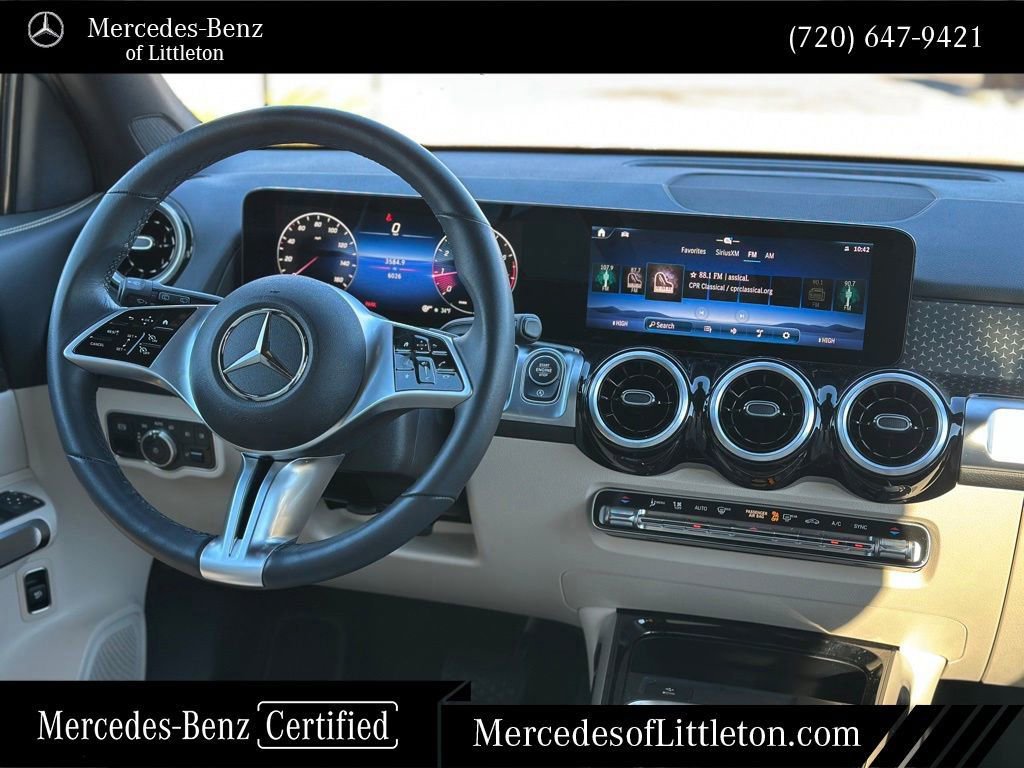 Certified 2025 Mercedes-Benz GLB 250 4MATIC image 25