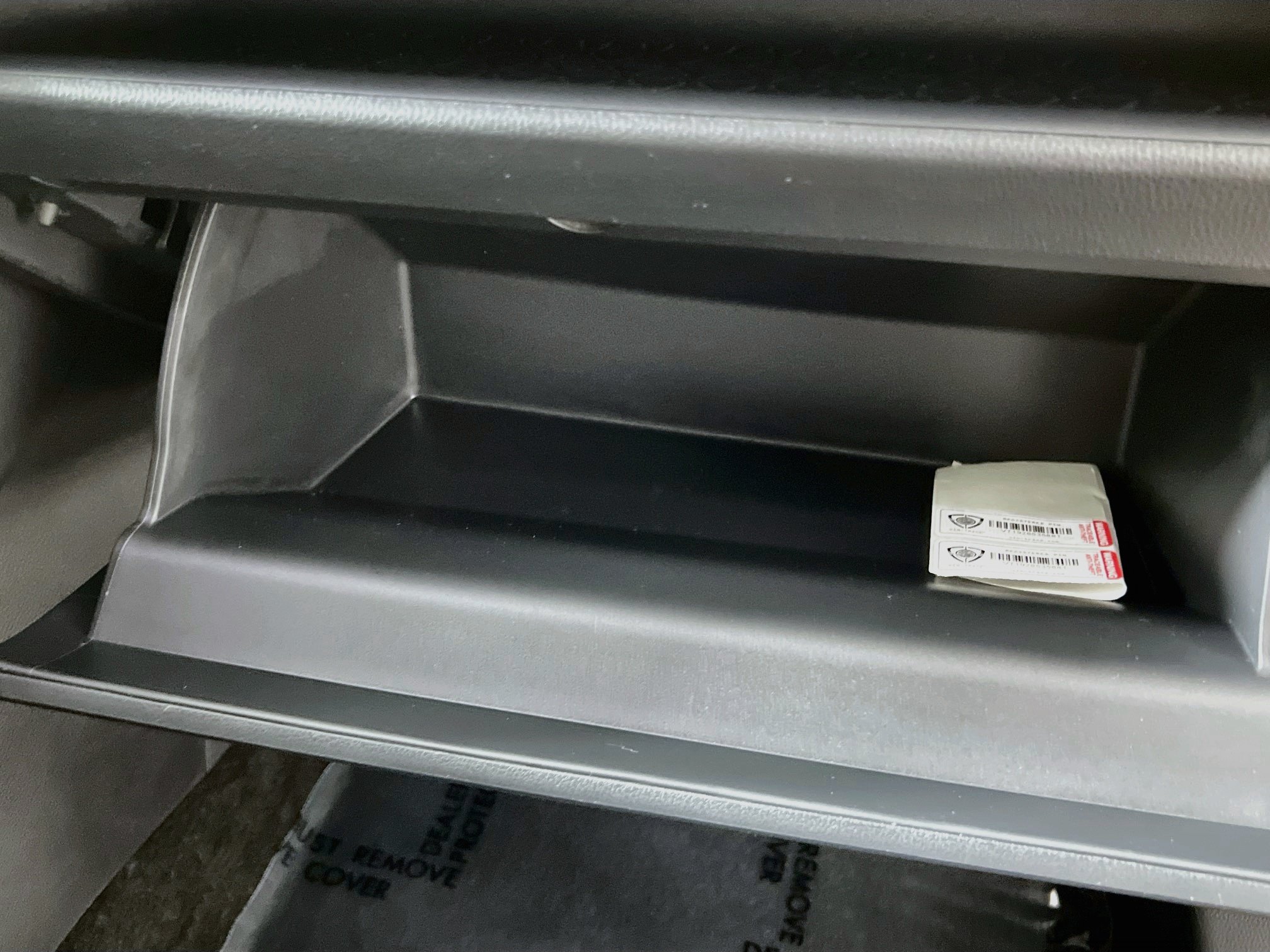 Used 2025 Toyota RAV4 XLE FWD image 35